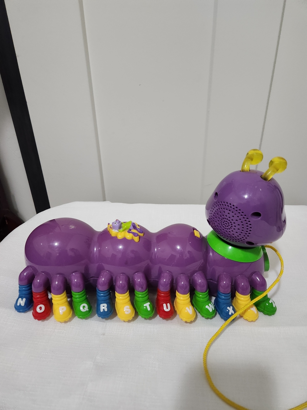 LeapFrog Alphabet Pal Purple Caterpillar Interactive Pull Toy-2001 - Picture 4 of 6